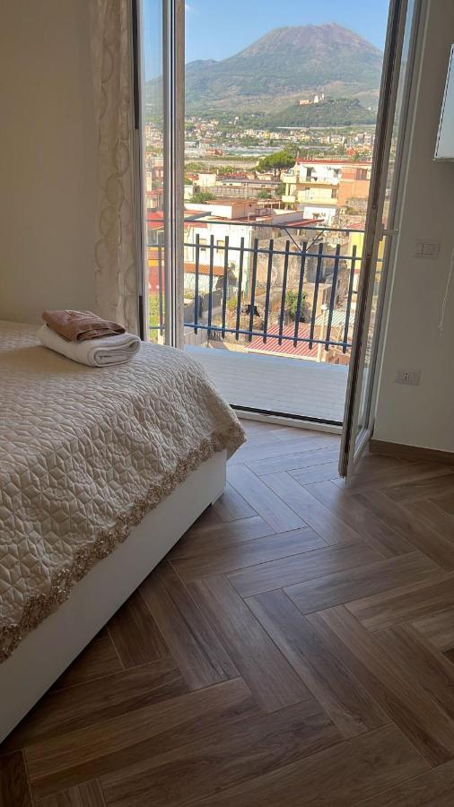 Casa Nick Apartment Torre del Greco Luaran gambar