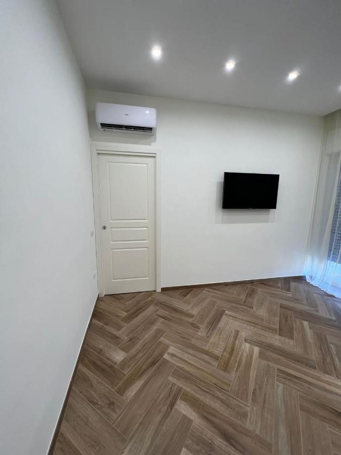 Casa Nick Apartment Torre del Greco Luaran gambar