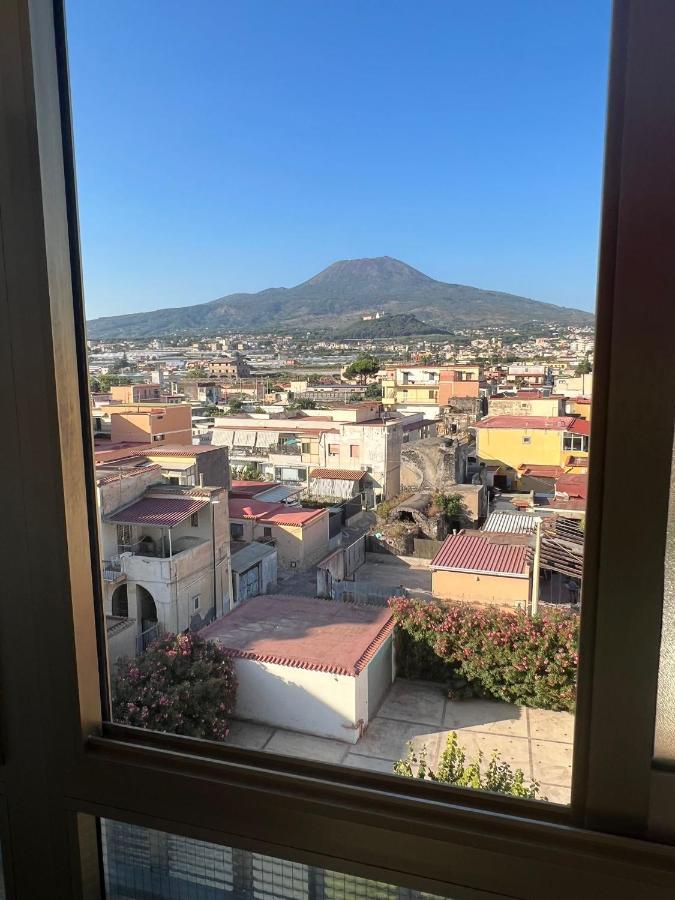 Casa Nick Apartment Torre del Greco Luaran gambar